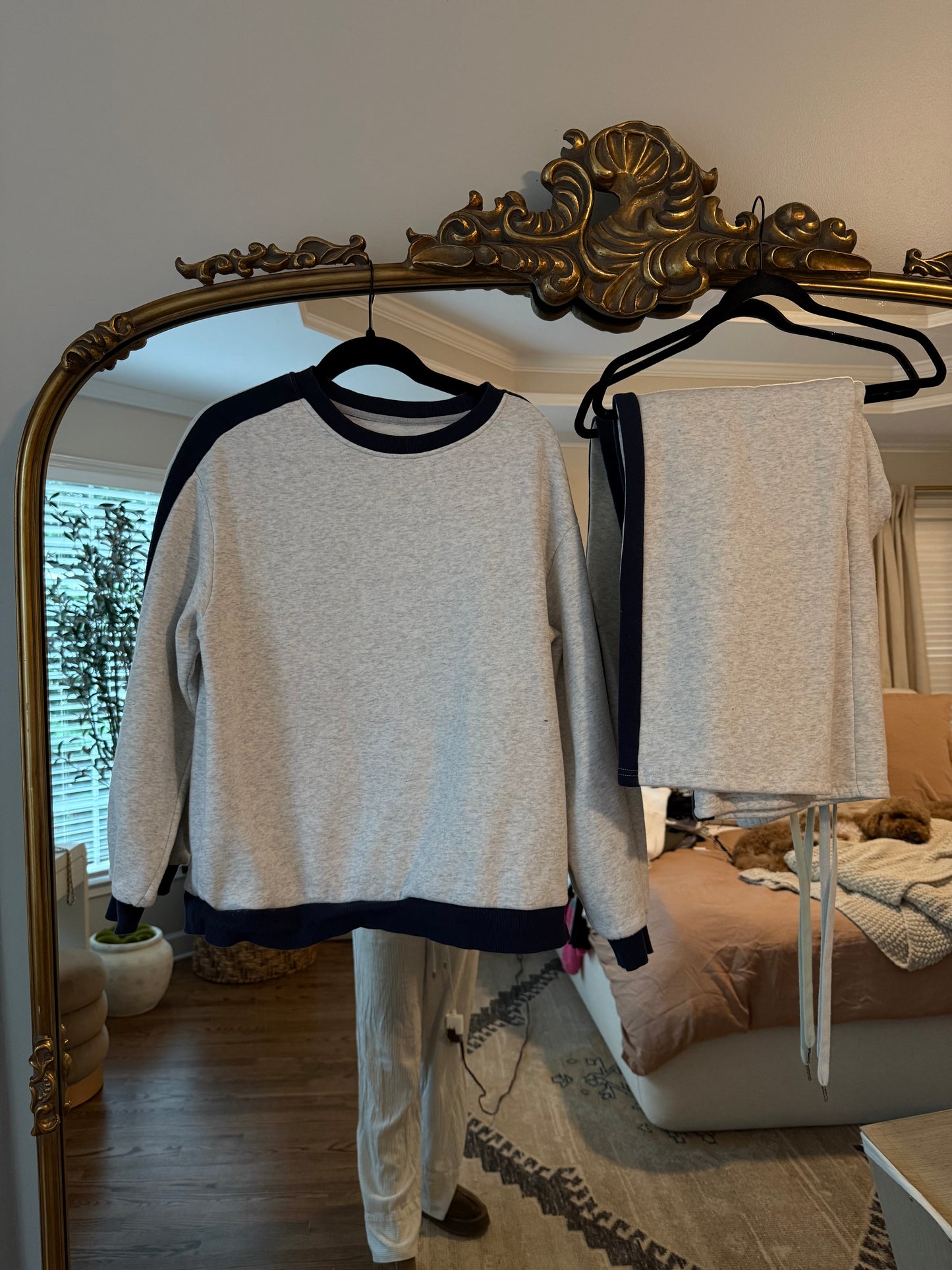 Sweatsuit set size m