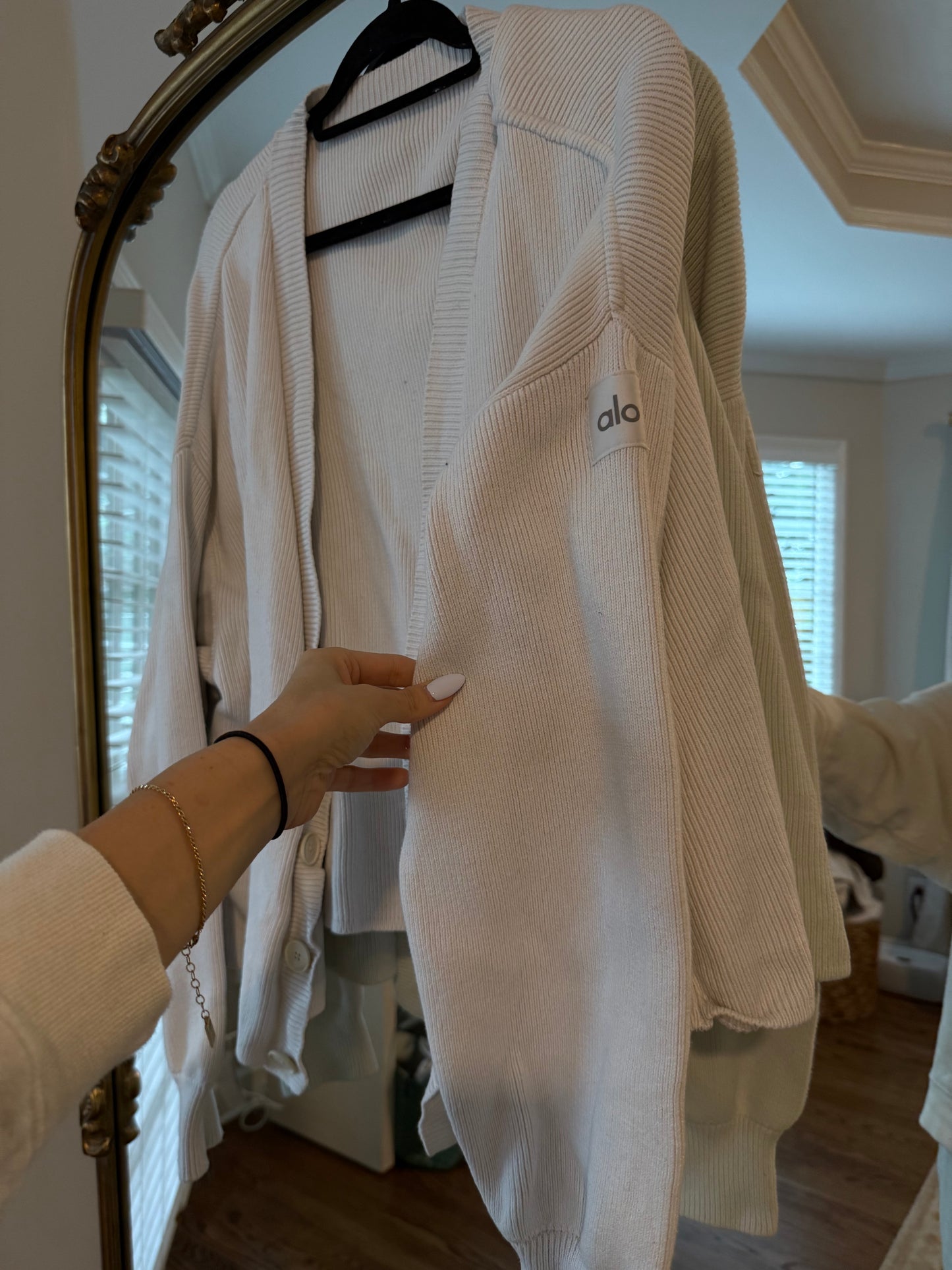 Alo sweater