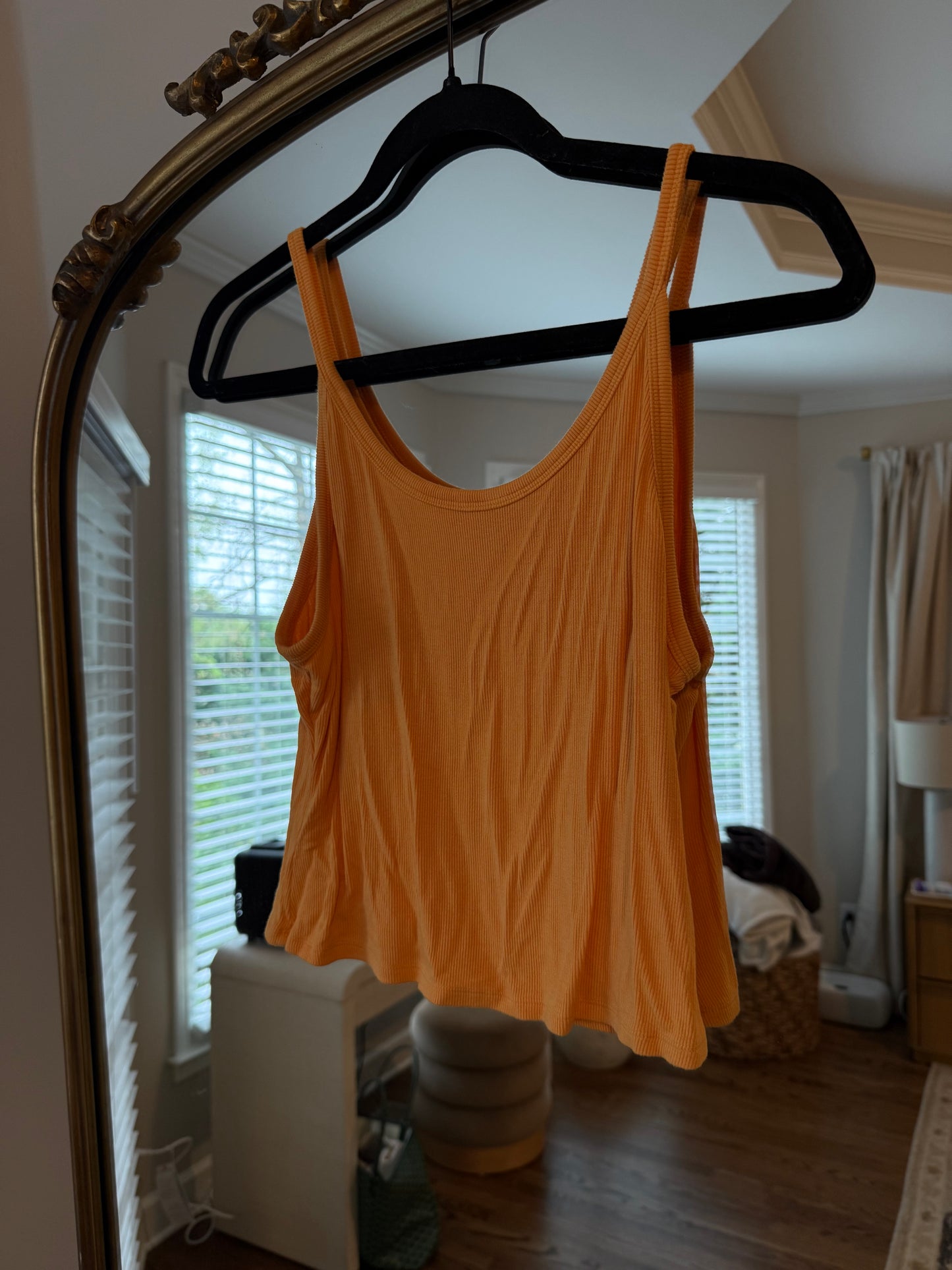 Revolve tank size medium