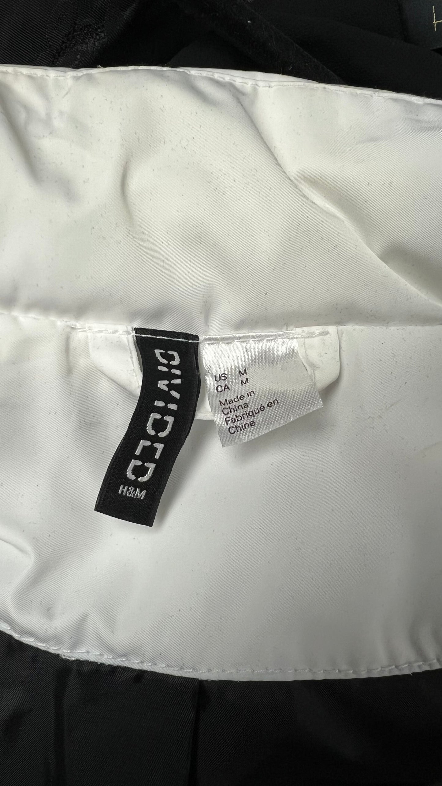 White puffer jacket H&M