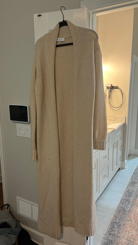 L’acadame sweater size medium