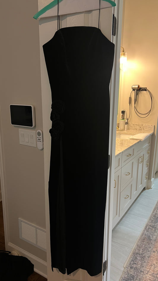 L’acadame dress size medium