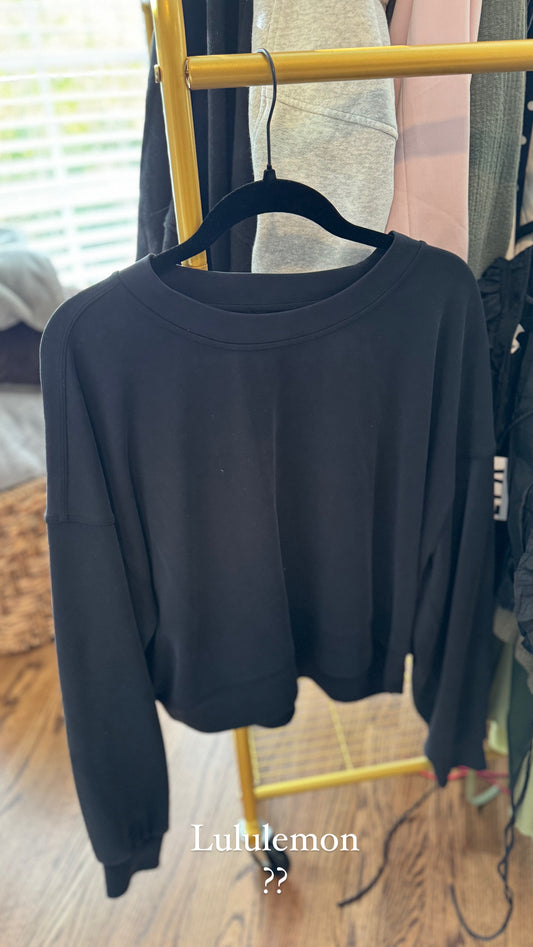 Lululemon - unknown size (maybe 8)