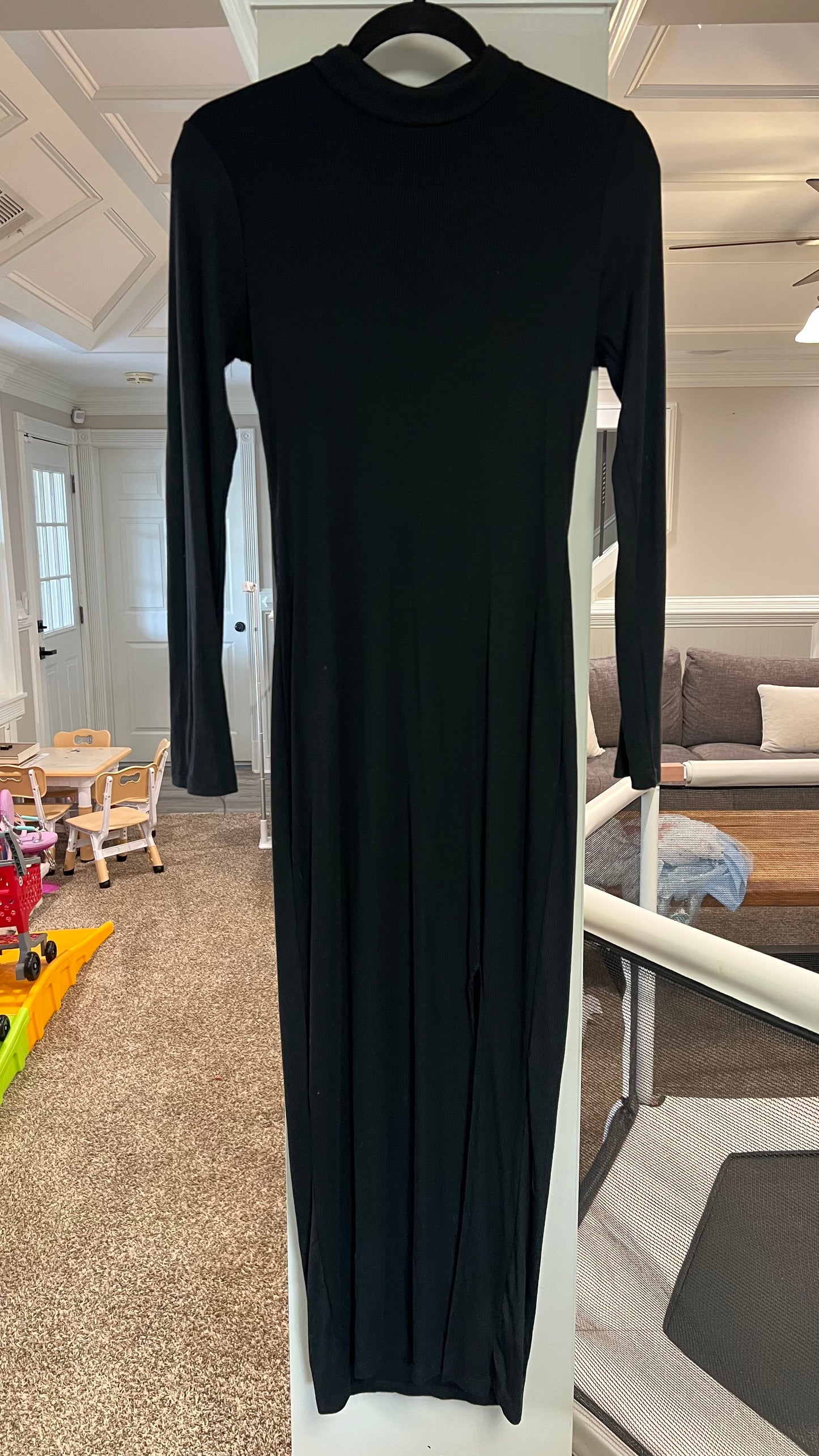 Black long sleeve dress