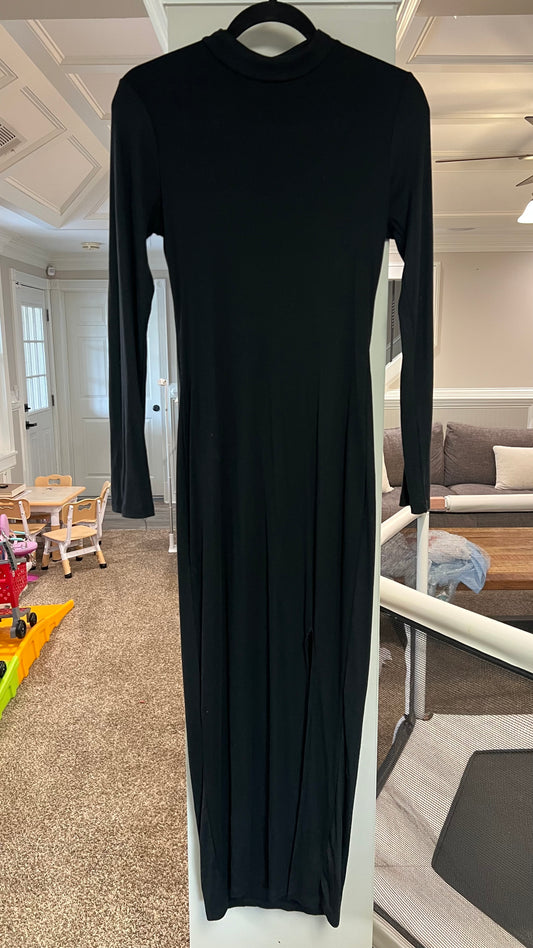 Black long sleeve dress