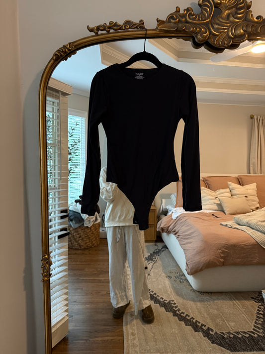 Black long sleeve bodysuit size m