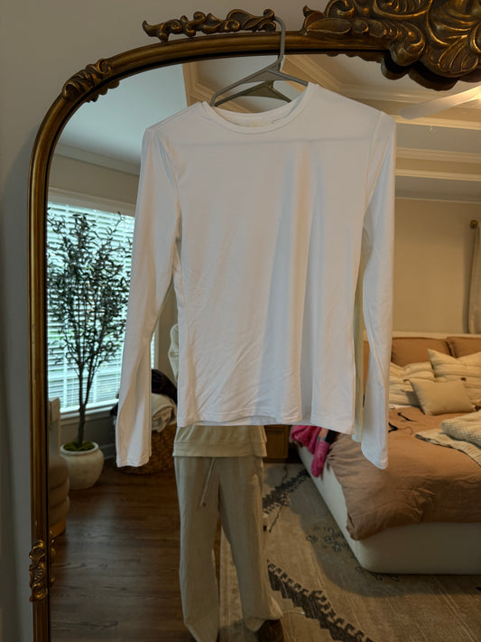 Longer sleeve top size m