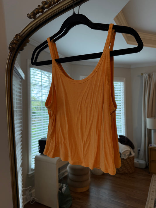 Revolve tank size medium