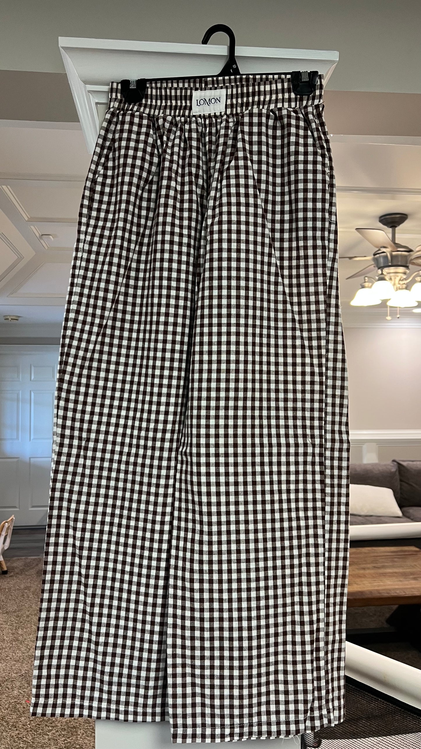 Brown and white pant